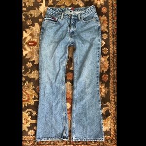 Tommy Women’s Boot Cut / Straight leg jeans